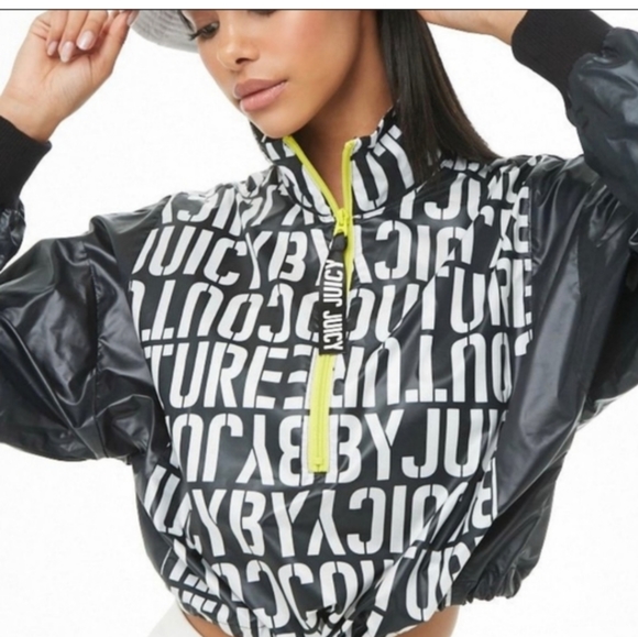 Juicy Couture Jackets & Blazers - Juicy Couture black stencil jacket windbreaker size small